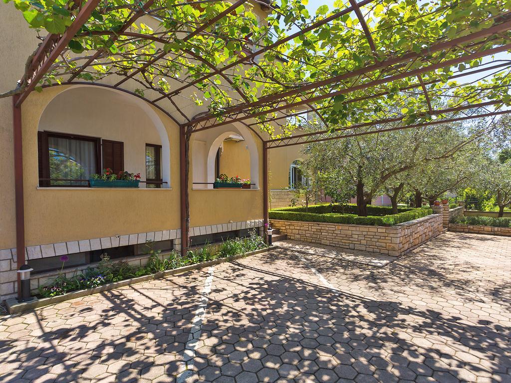 Bella Vista Apartment Porec Exterior photo